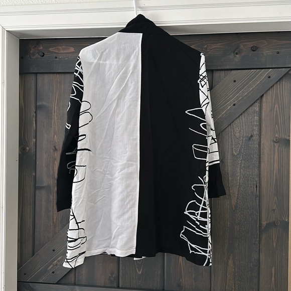 Ali Miles Top💚 - Picture 3 of 3